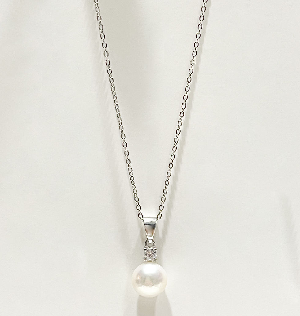 Thumbnail: Silver Pearl Necklace