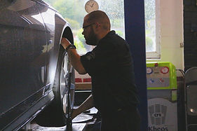Dan Conducting an MOT