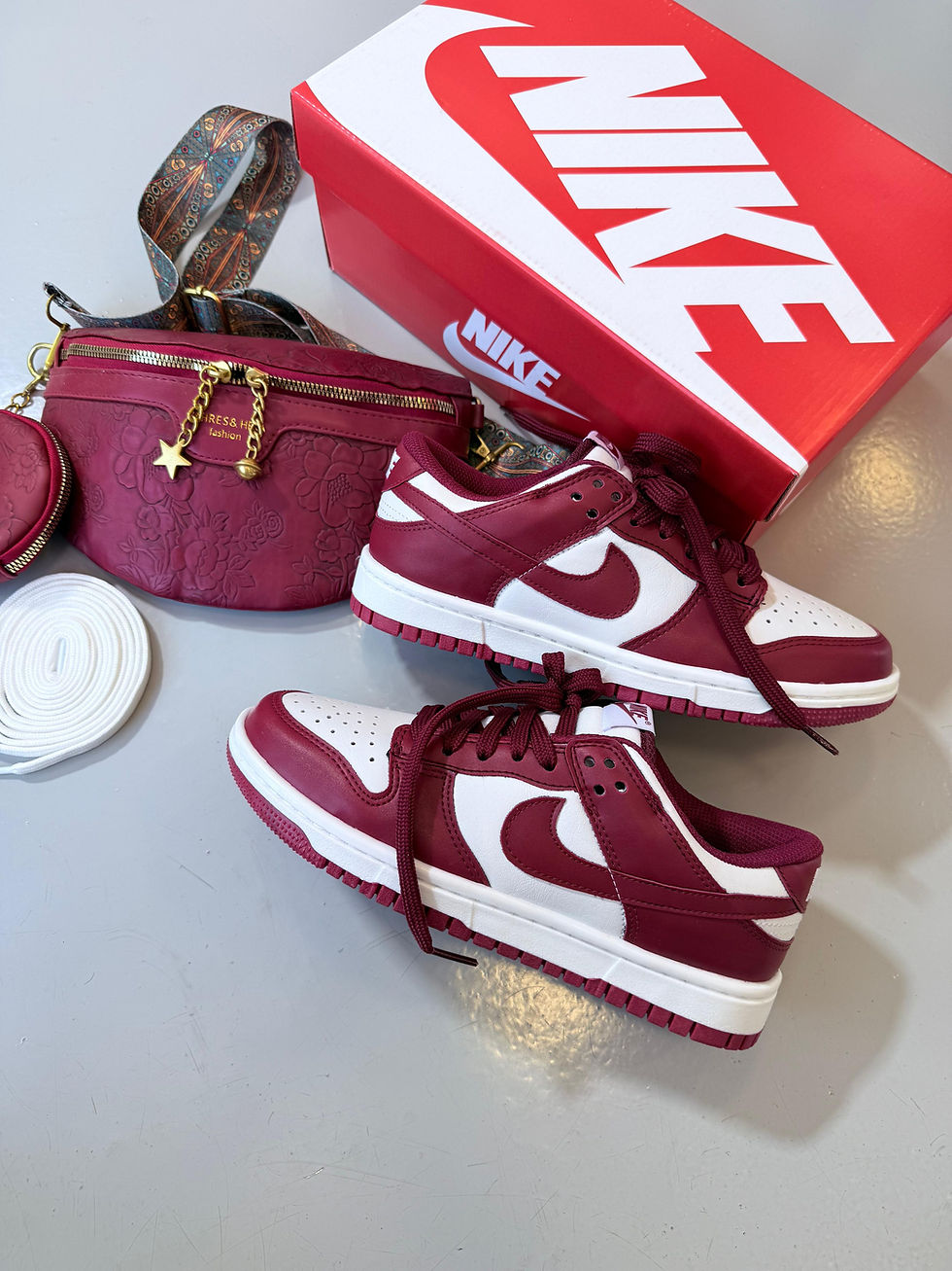 Miniatura: TÊNIS NIKE DUNK BORDÔ