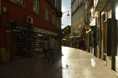 Με τα μάτια κλειστά