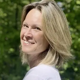 ElkeGuhl-1.webp