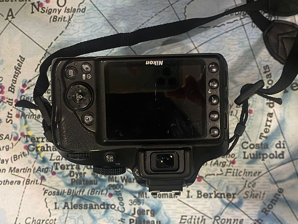Miniatura: Nikon D3300 + Nikon 18-55 f/3.5-5.6