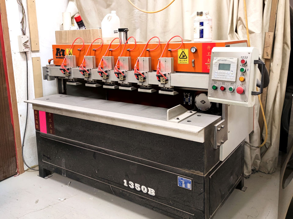 Equipment and Machinery by Indesign