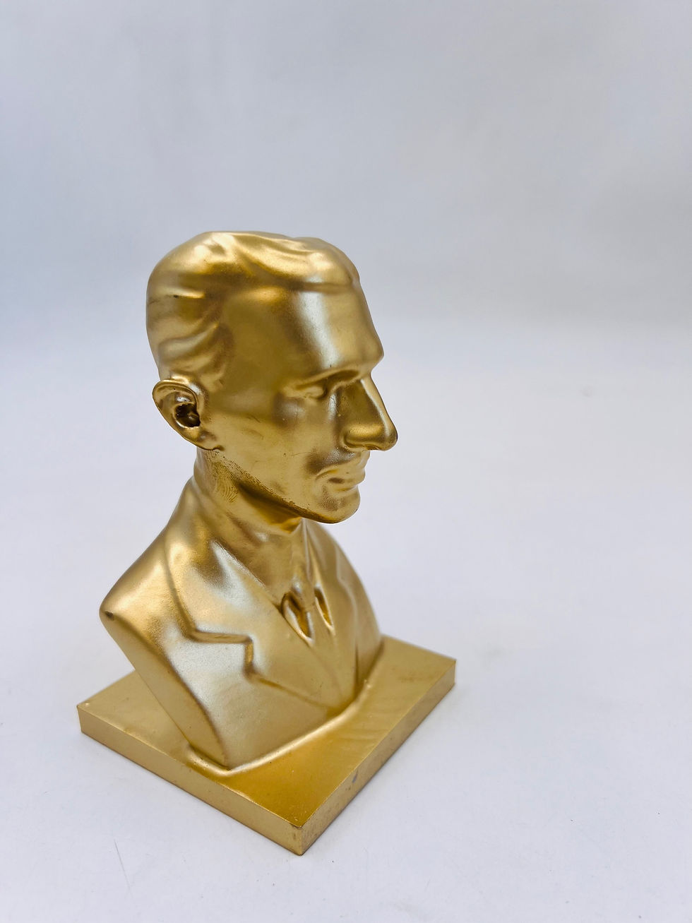 Miniatura: Busto Nikola Tesla