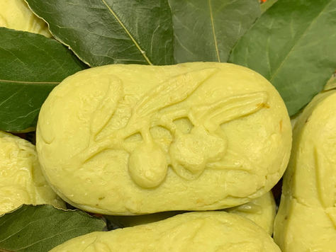 Nourishing Marigold and Bay Leaves Soap Made by Natasha Herbalist. 
