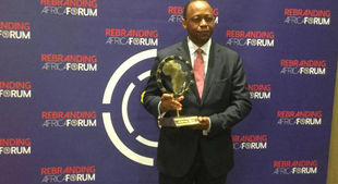 Prix Gouvernance et leadership : le président Alpha Condé distingué à Paris