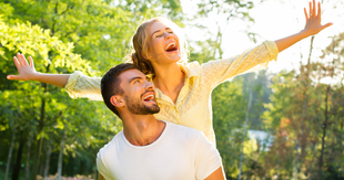 Avec qui feras-tu le couple le plus heureux du monde?