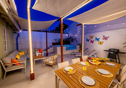 MONTECITO HOUSE