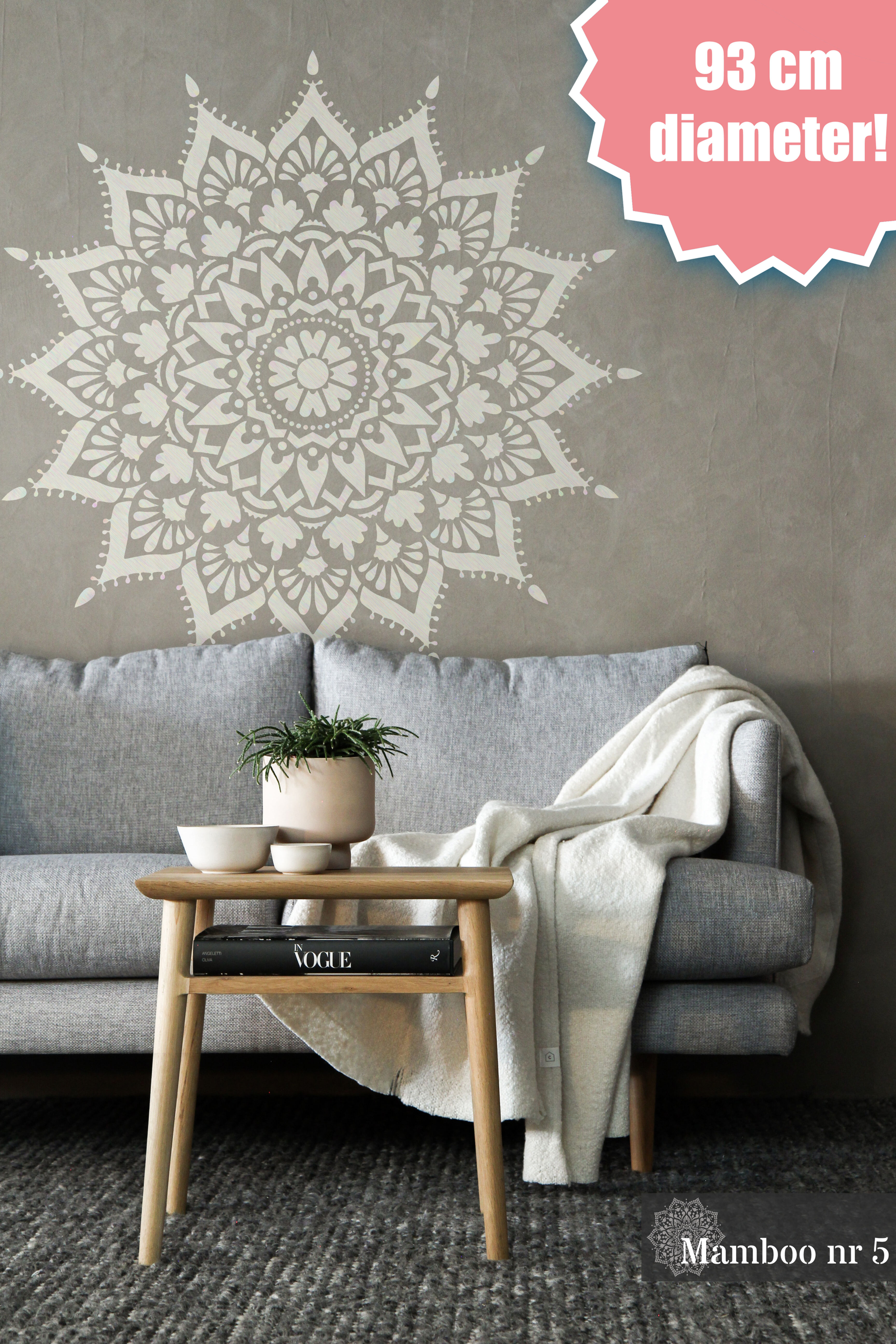 Super grote mandala sjabloon op de muur geschilderd (93 cm diameter)