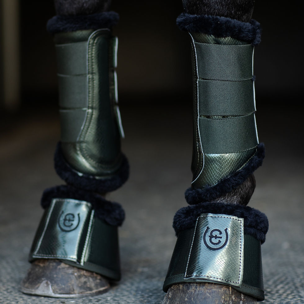 Cloches Deep Olivine - Equestrian Stockholm