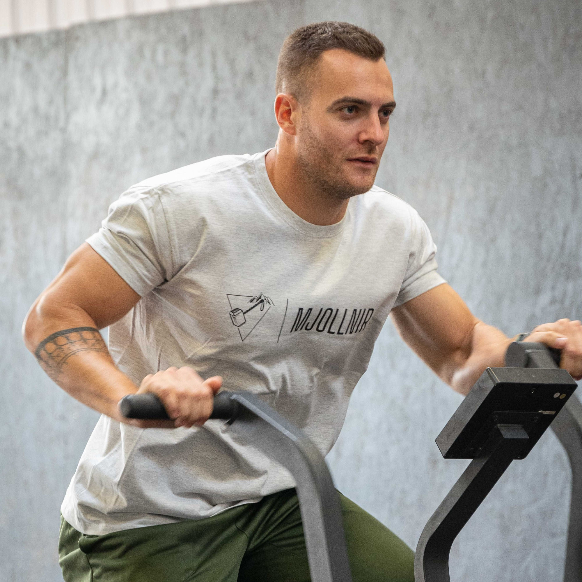 T-shirt Mjollnir Training Gris