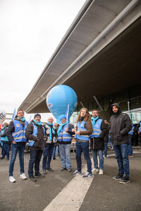 2023_0307_1112342023_0307_UNSA_MANIF_CDG.jpg