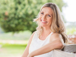 Ορμονική Θεραπεία Υποκατάστασης (HRT): Πλεονεκτήματα, Μειονεκτήματα και Πότε Είναι Κατάλληλη