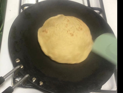 Recipe of how to make whole wheat pita bread/khubz/khubooz