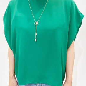 ネックレス付♡フレンチスリーブブラウス