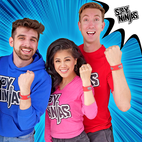 Wristbands_Model_2048x.png