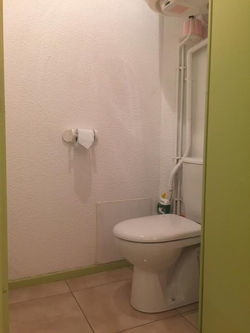 WC_séparé_de_la_salle_de_bain