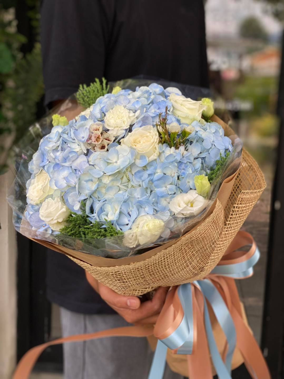 ช่อไฮเดรนเยีย Hydrengia bouquet
