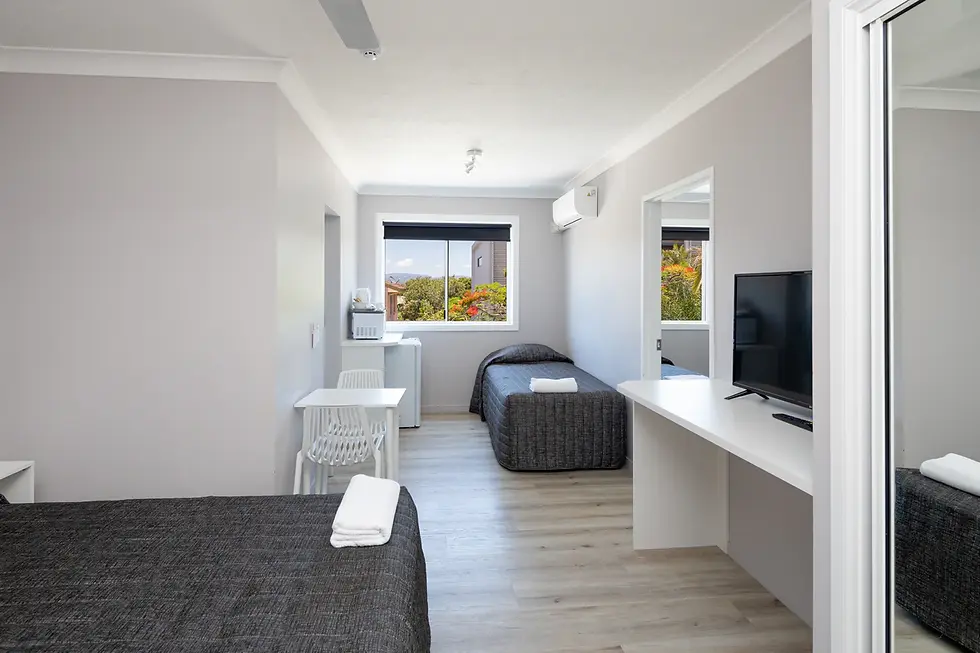 Interconnecting rooms from $300/night. Two rooms, two bathrooms. Ideal for families or groups.