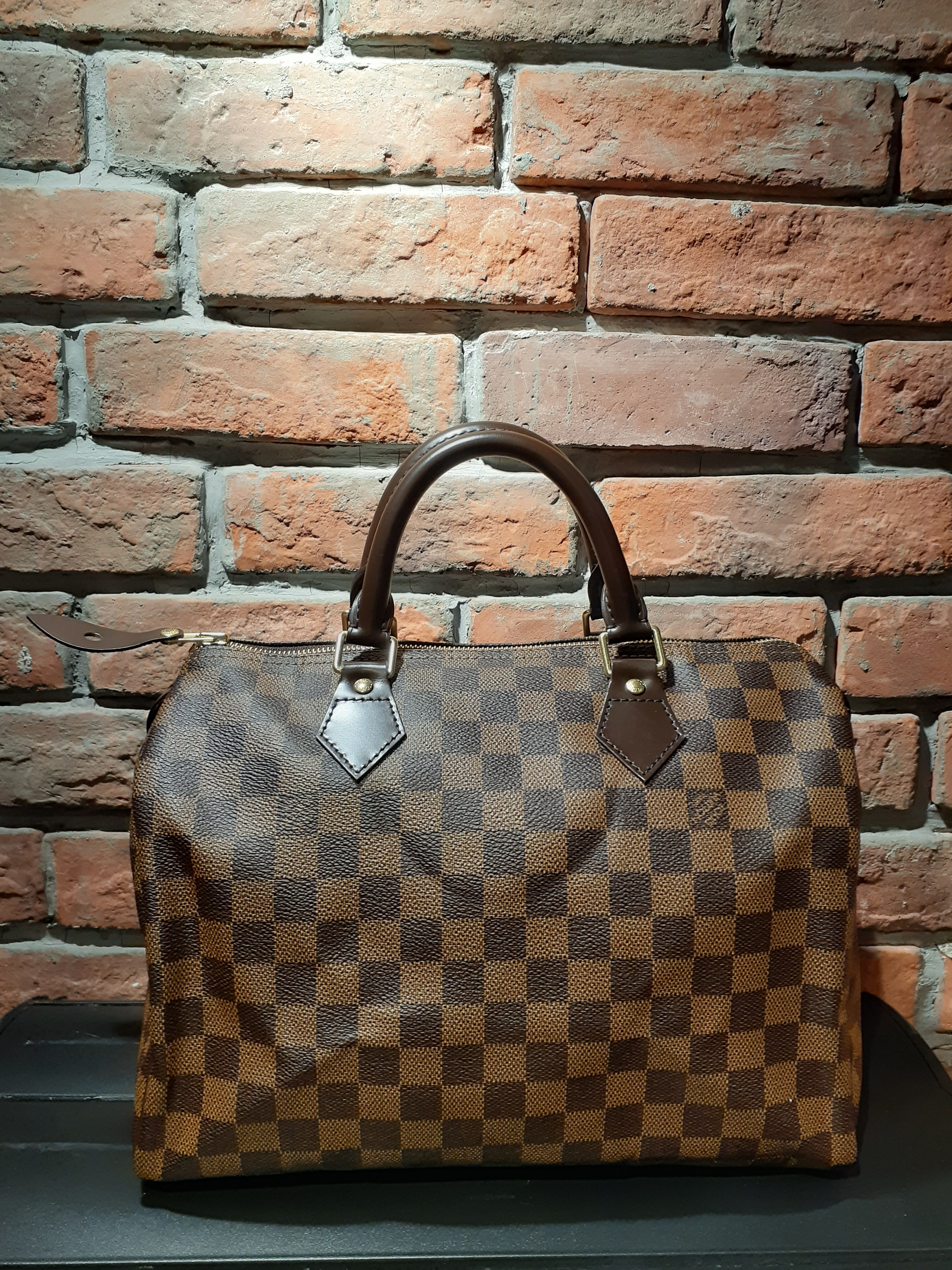 Louis Vuitton L53-11-2021