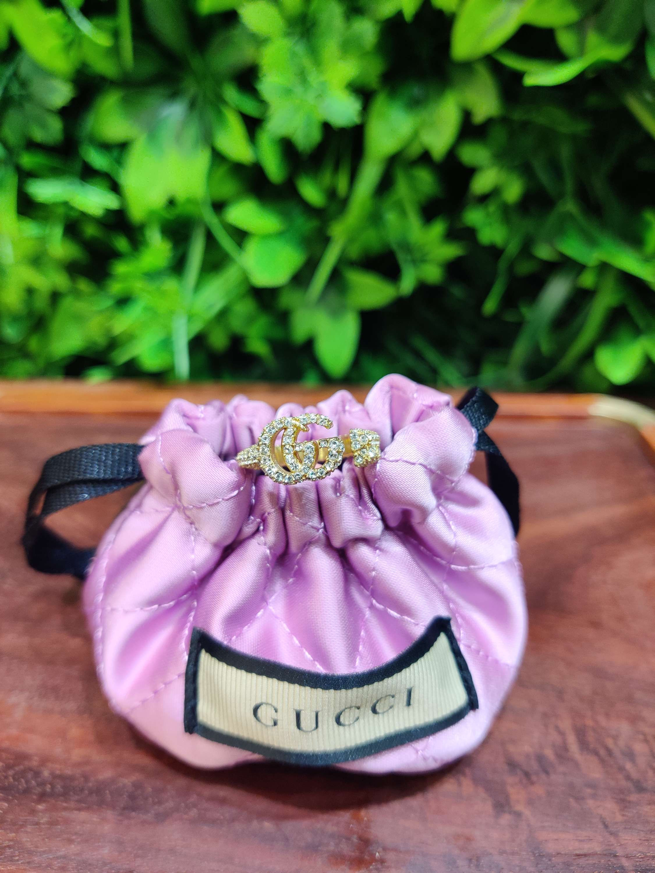 Gucci G166-1-24
