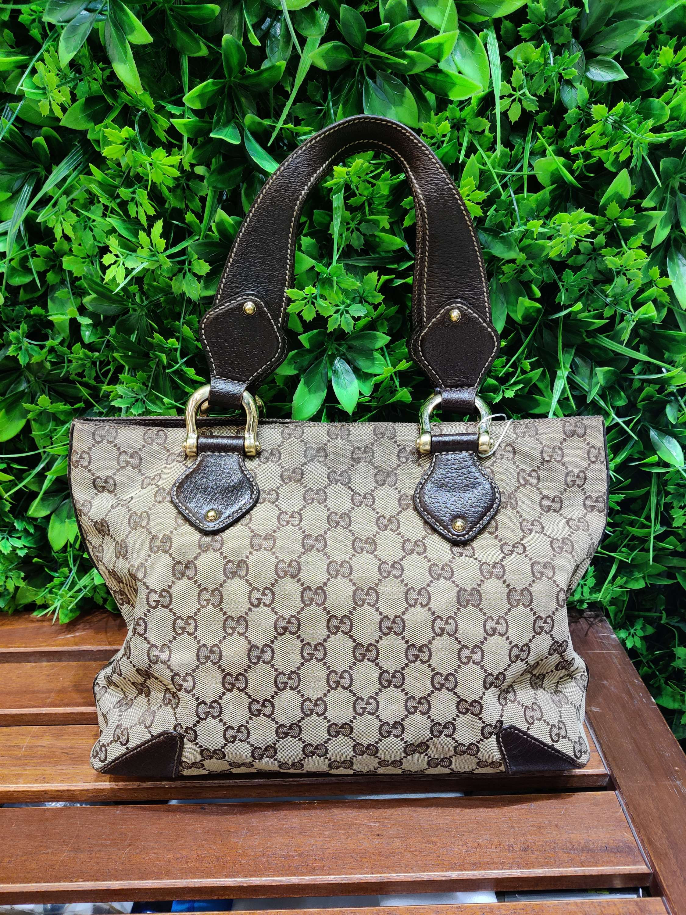 Gucci G936-7-18