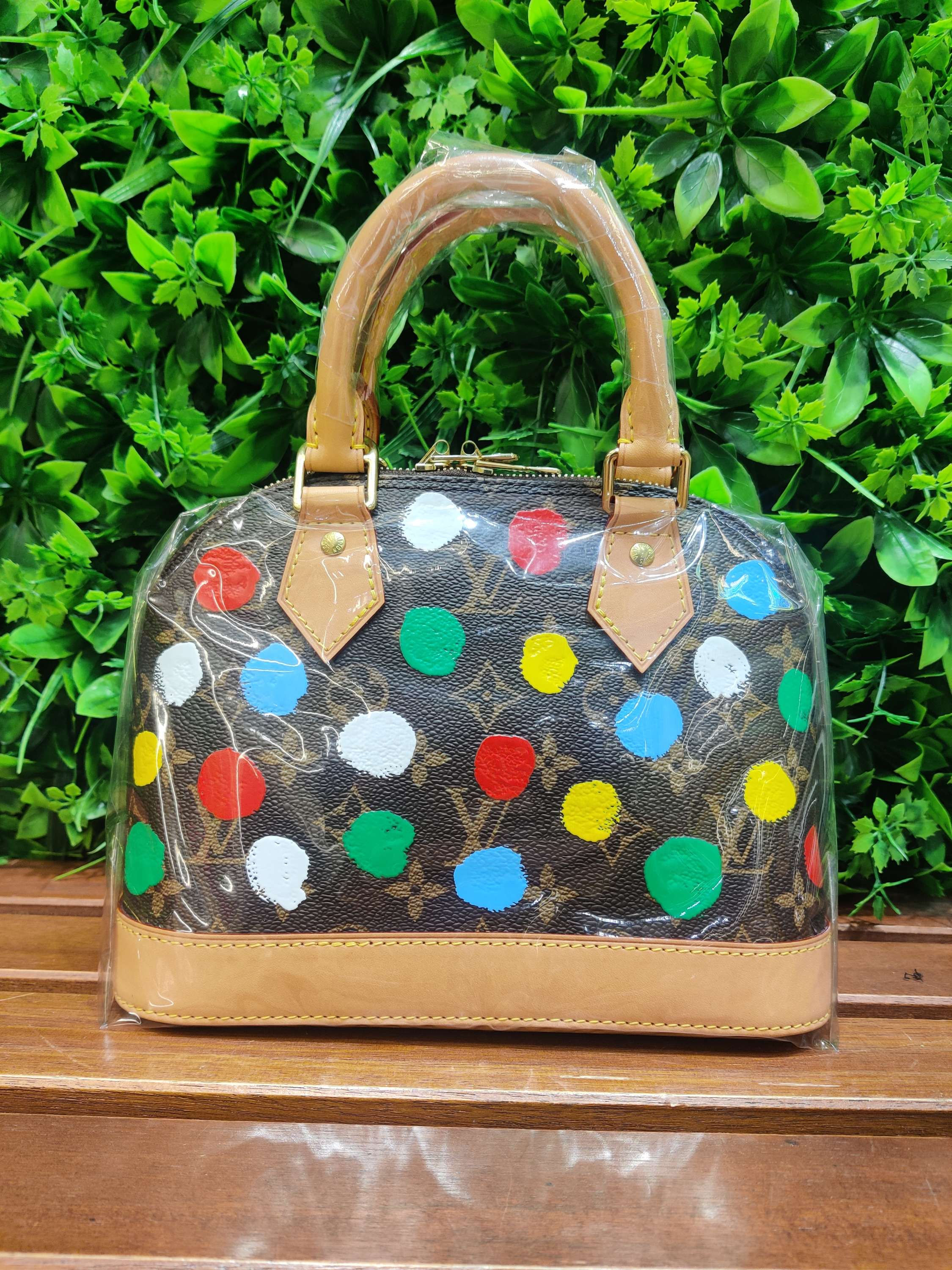 Louis Vuitton L726-08-24