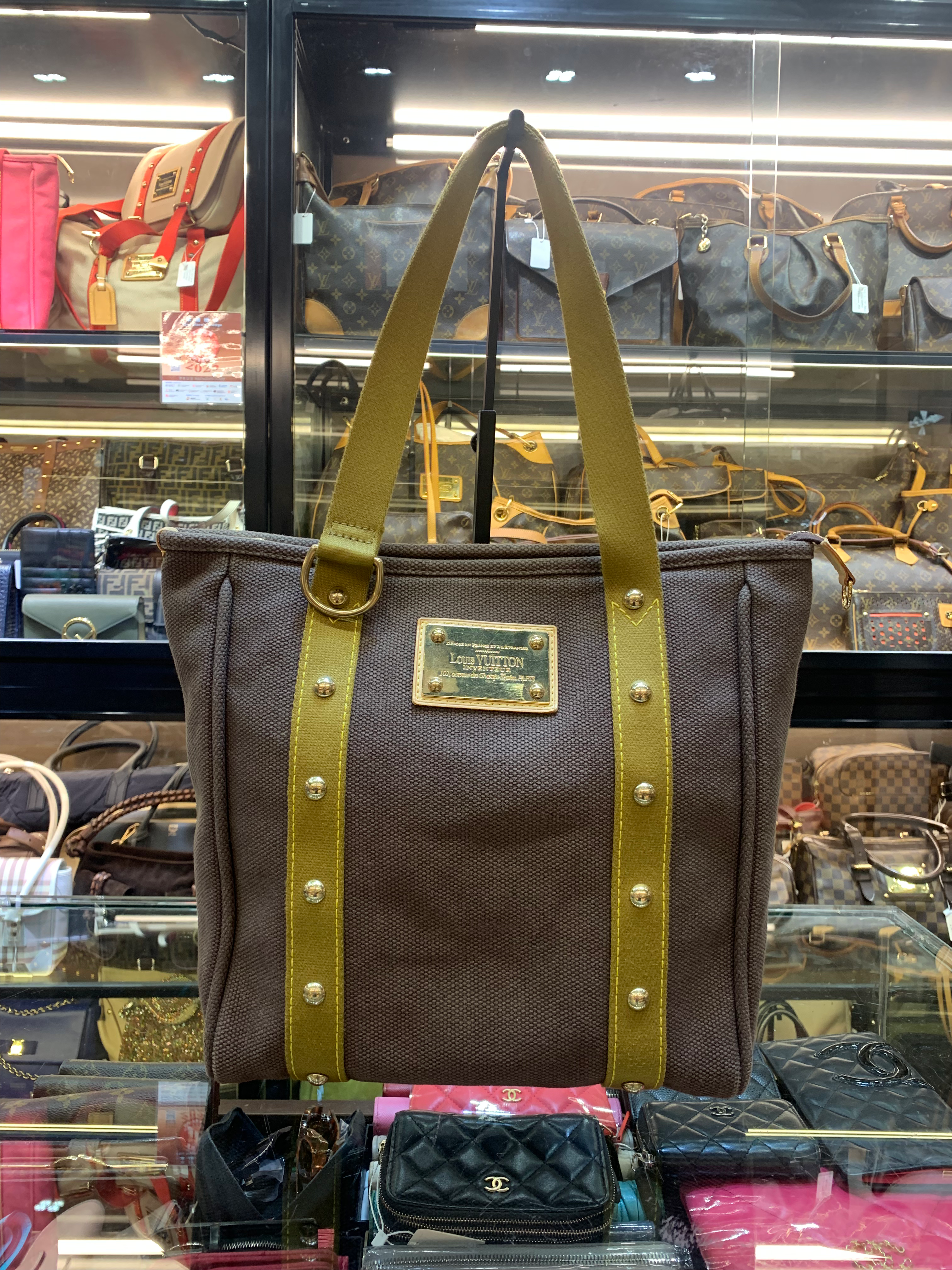 Louis Vuitton L78-1-20