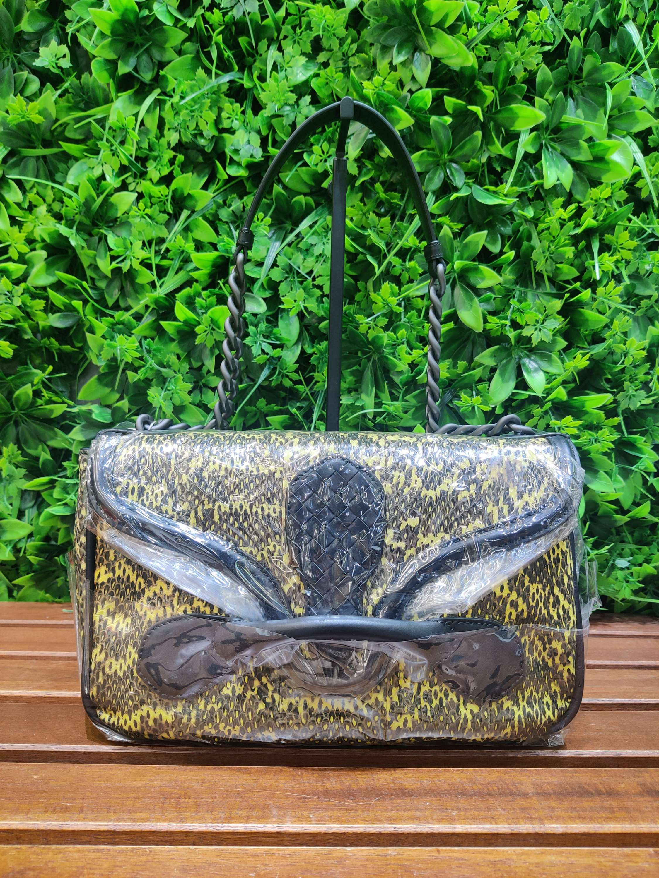 Bottega Veneta B617-5-18