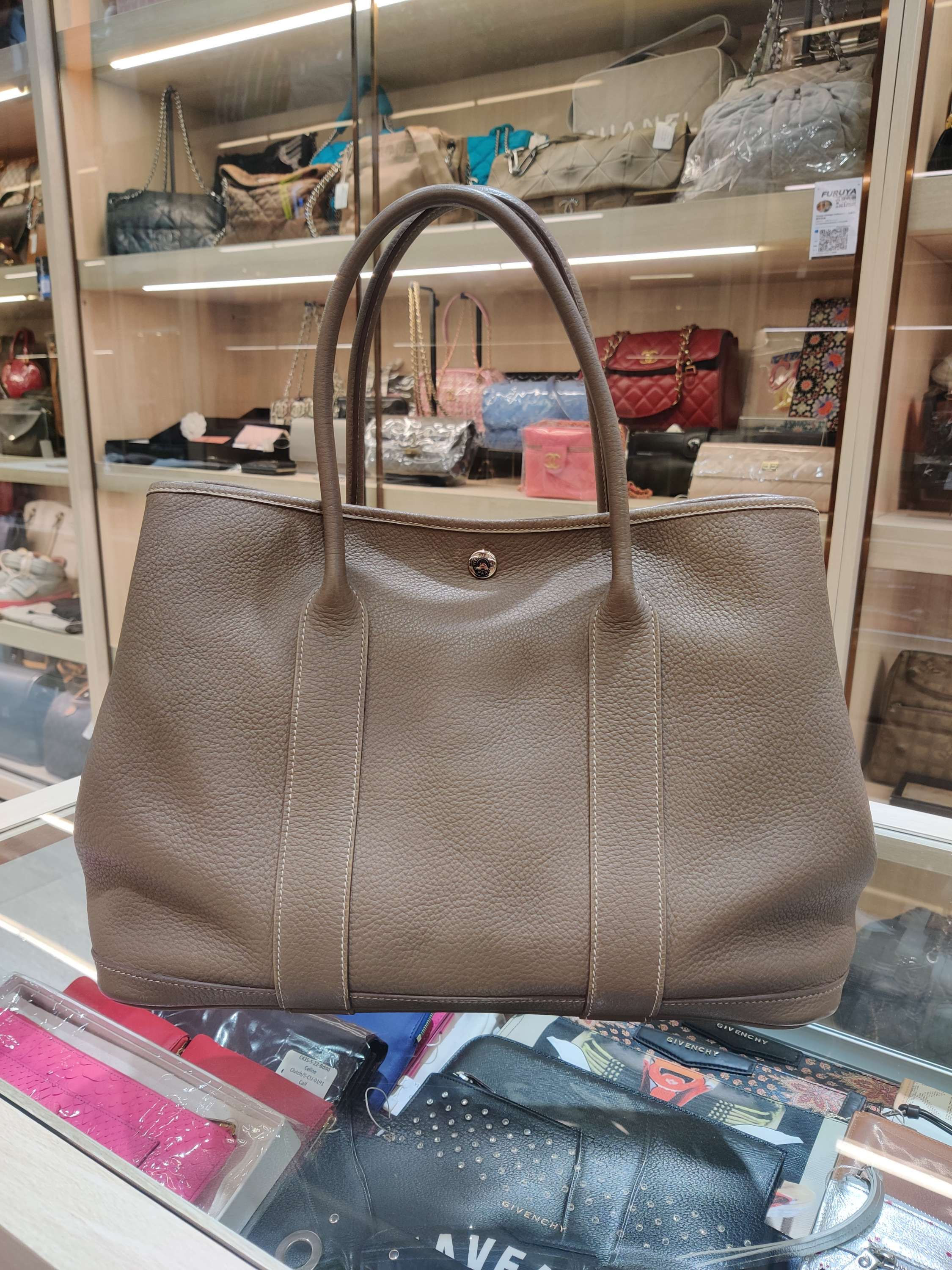 Hermes H82-12-23