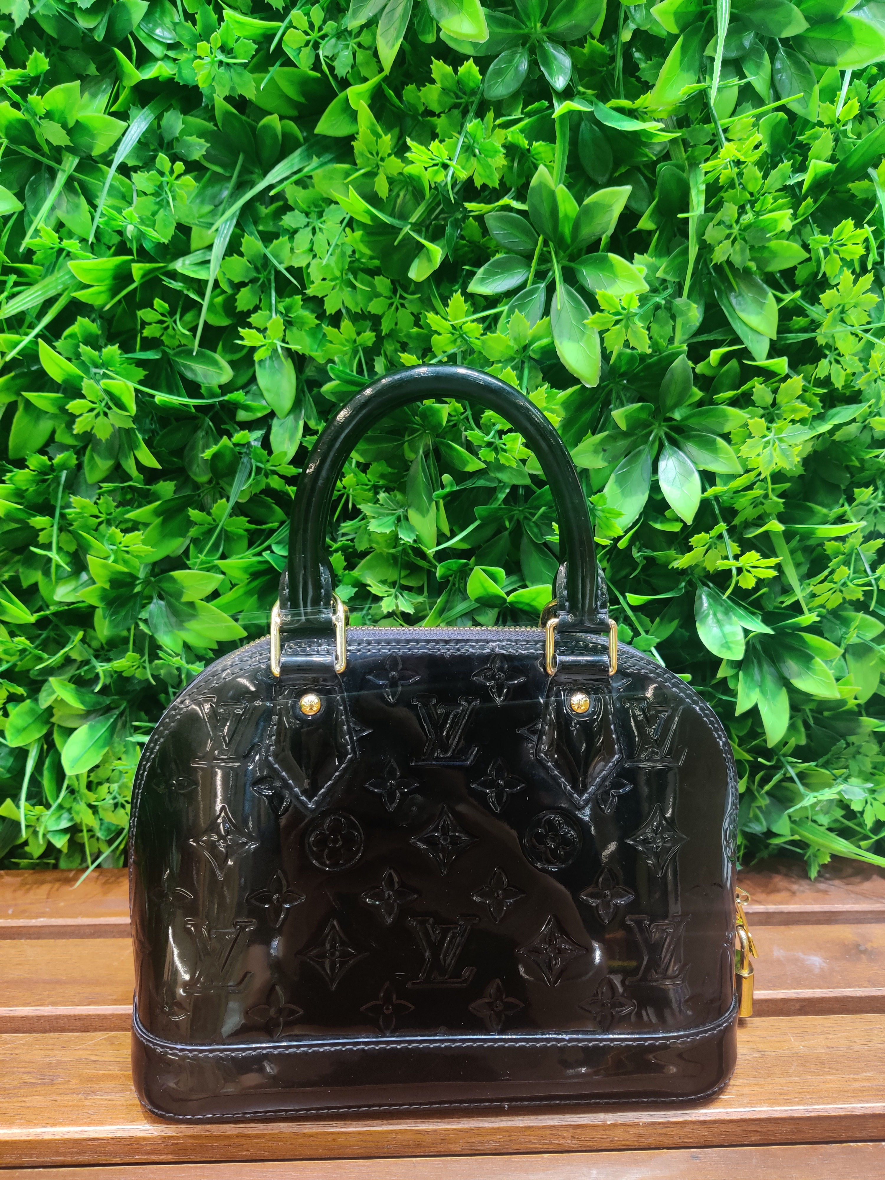 Louis Vuitton L296-5-25