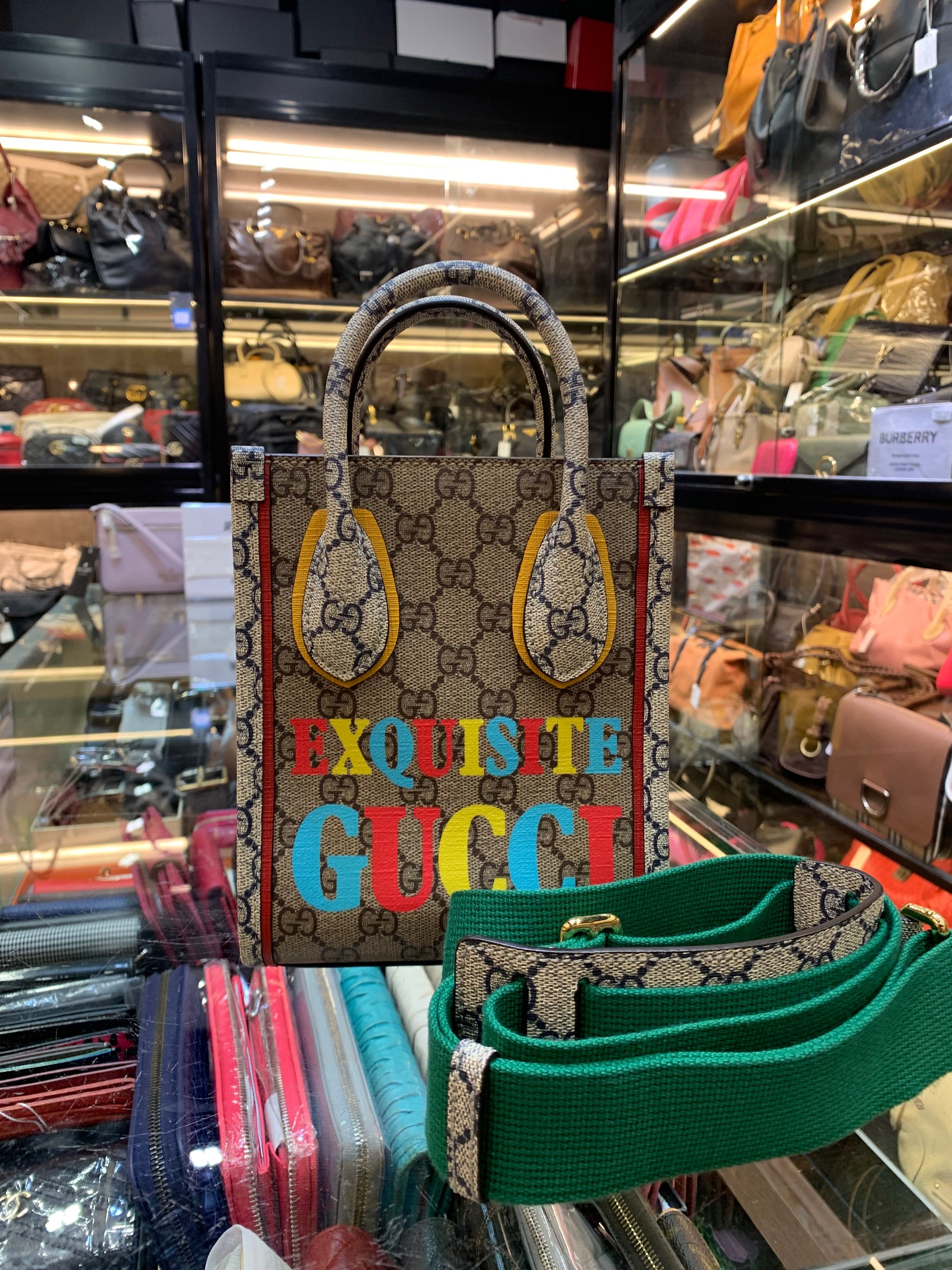 Gucci G818-10-24