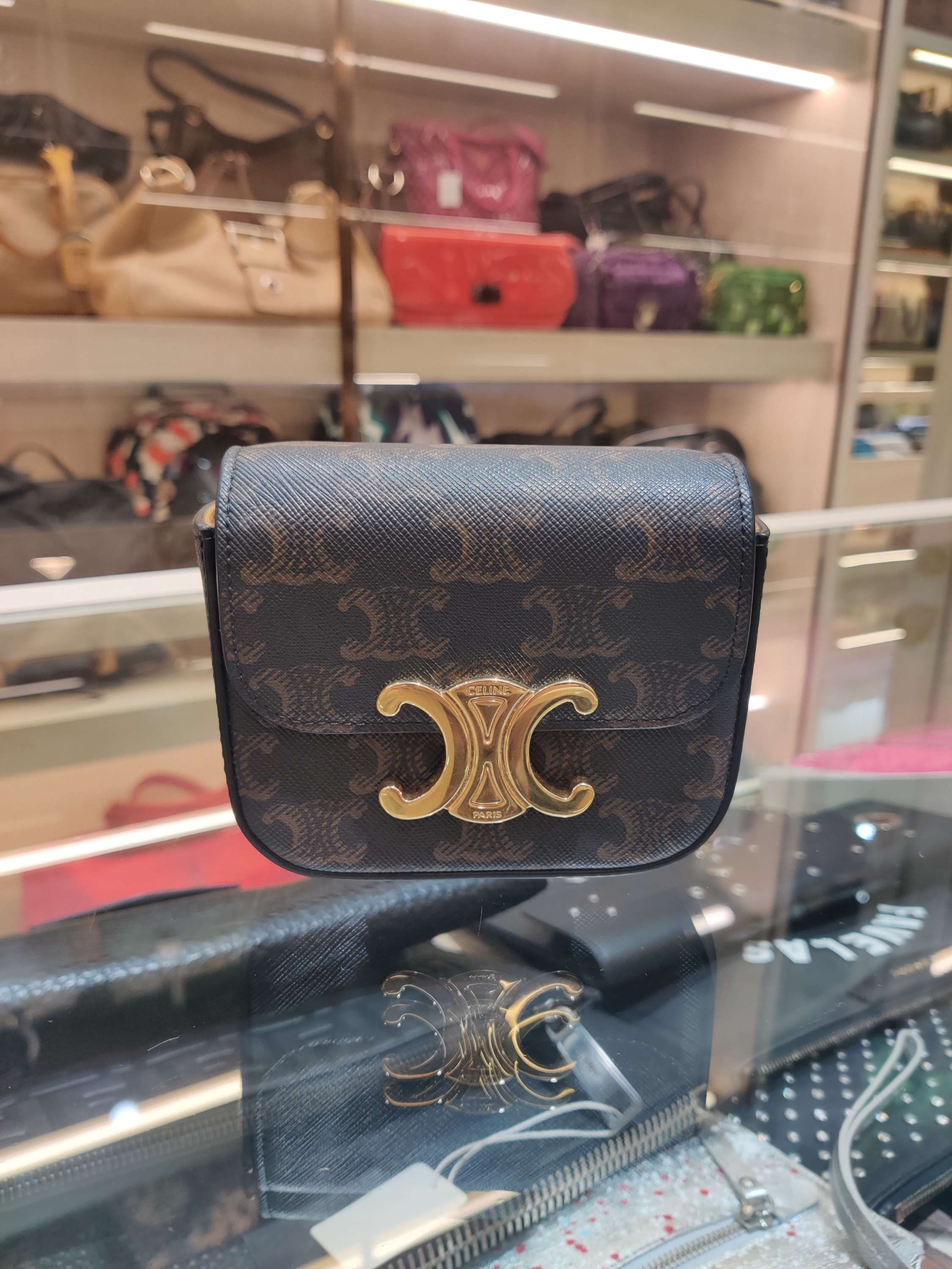 Celine C202-2-24-Rddd
