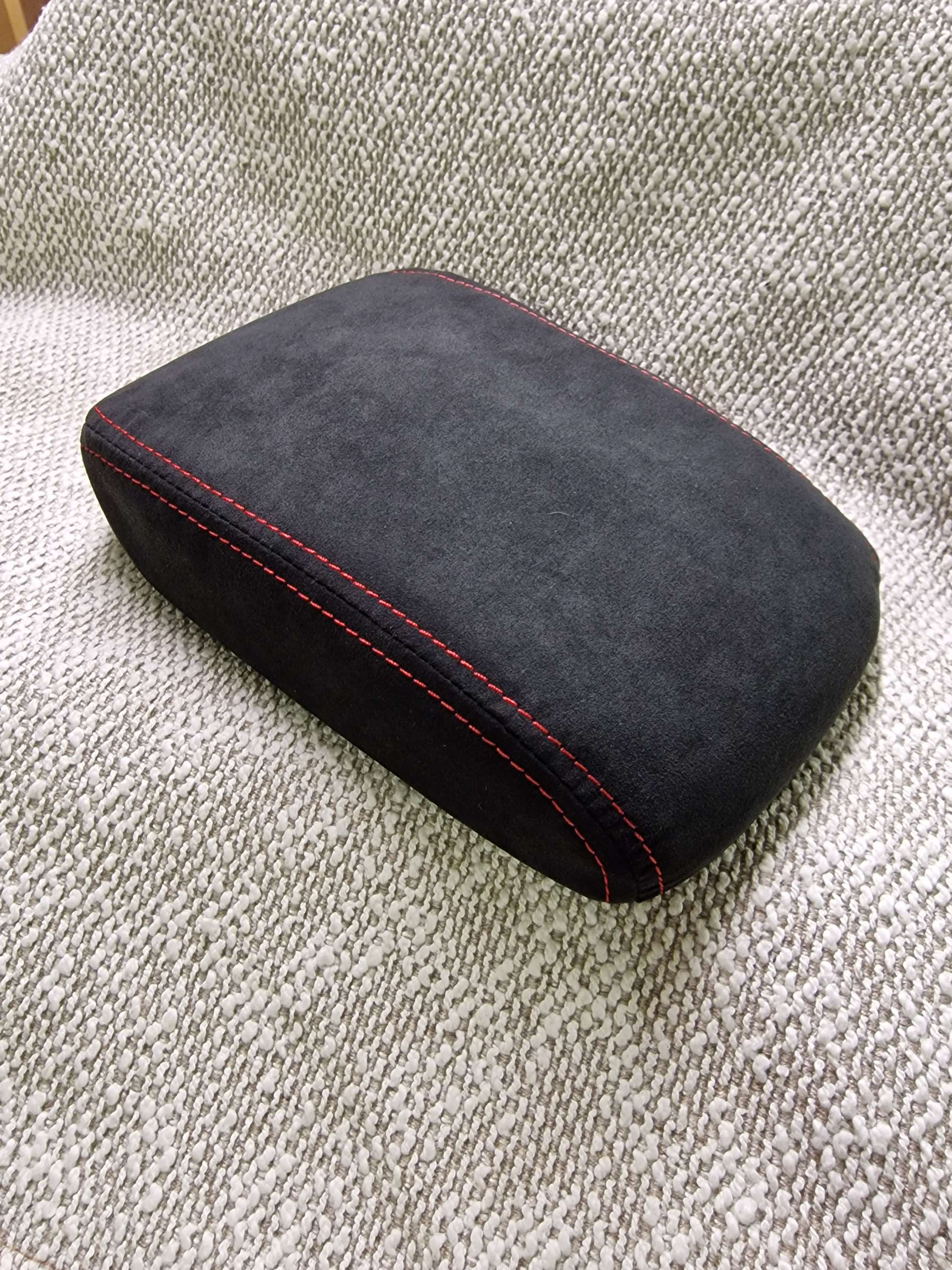 Volkswagen Golf MK7 / MK7.5 Armrest Cover