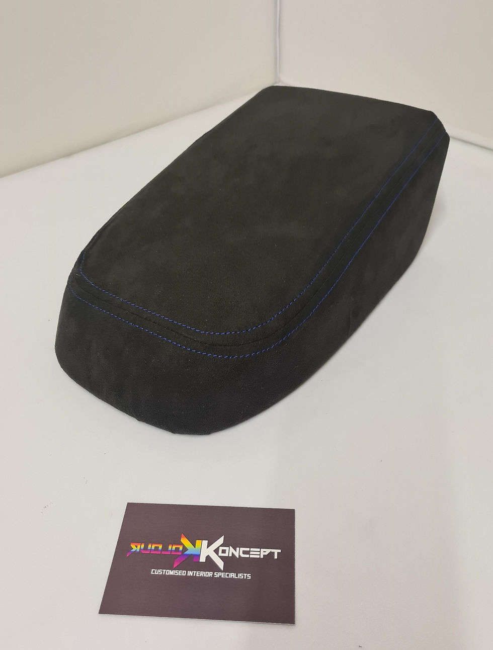 Ford Focus MK2.5 facelift Armrest Cover