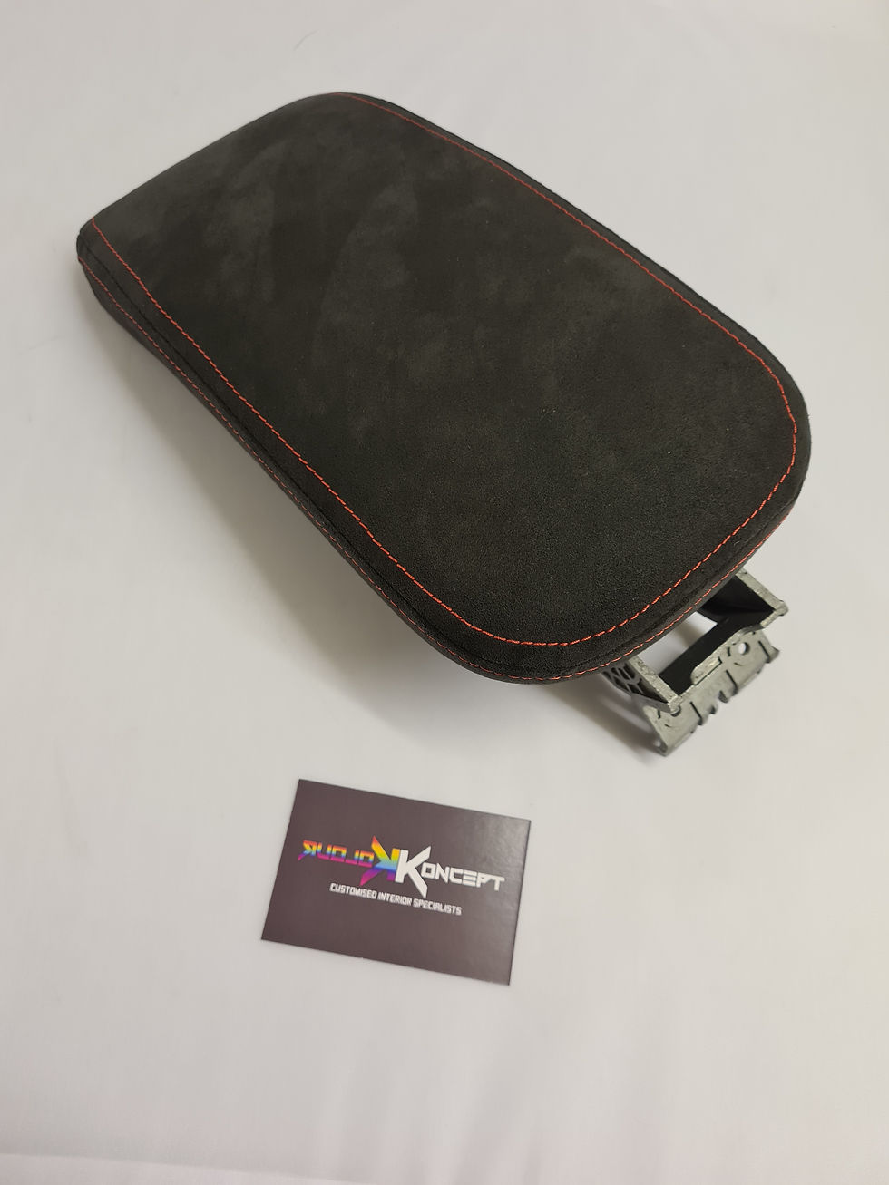 Thumbnail: Renault Megane MK2 Armrest Cover