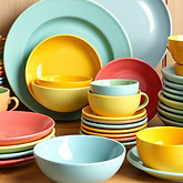 Coloured dinnerware