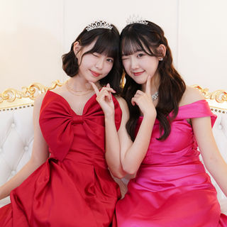かわいいピンク撮影スタジオsweet16roomの衣装