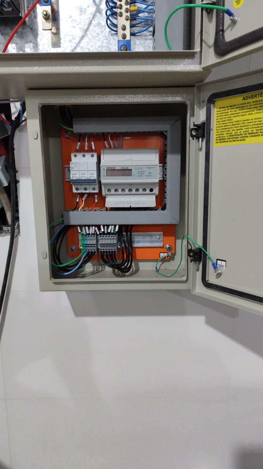 4 - Instalação de Sistema de Medição e Monitoramento de Energia