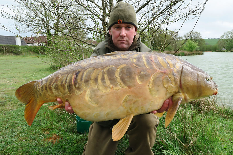 Darren Passmore 27lb 8oz.JPG