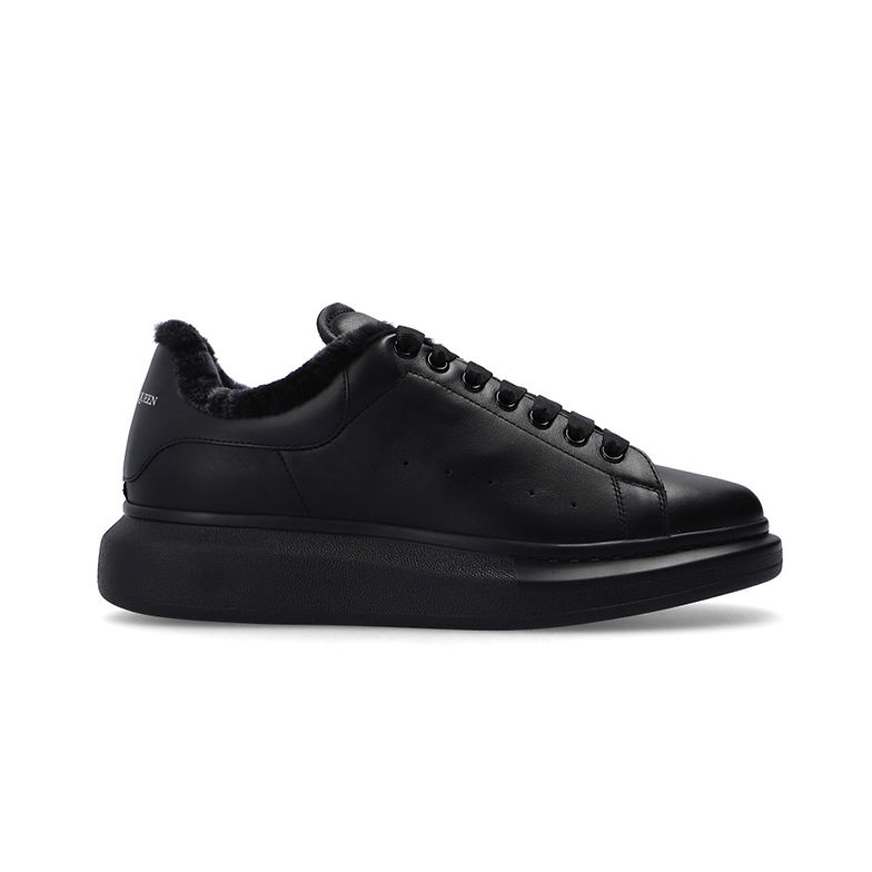 【送料&関税込】Alexander McQueen Black Wool Blend Wide-leg Alexander McQueen Low-rise wool and mohair wide-leg pants