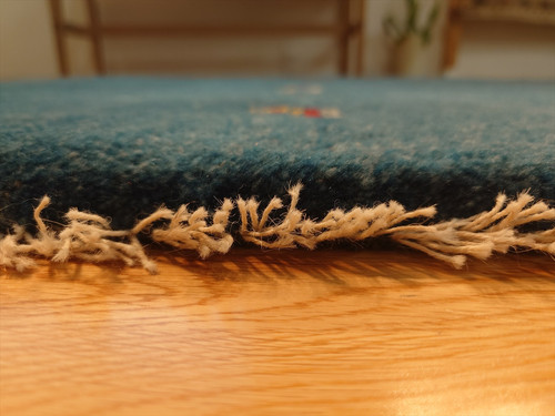 ペルシャ ギャッベ ソファ前 玄関 小判型 楕円形 123Φ83cm 青色 ヤギ