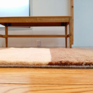 サムネイル： ハンドメイド　夏はさらさら　新商品 ゆるギャッベ　ラグ　203x62㎝　天然ウール　P68