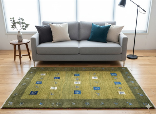 ペルシャ ギャッベ ソファー前 ハーフラグ 142x100㎝ 黄緑色 パネル柄