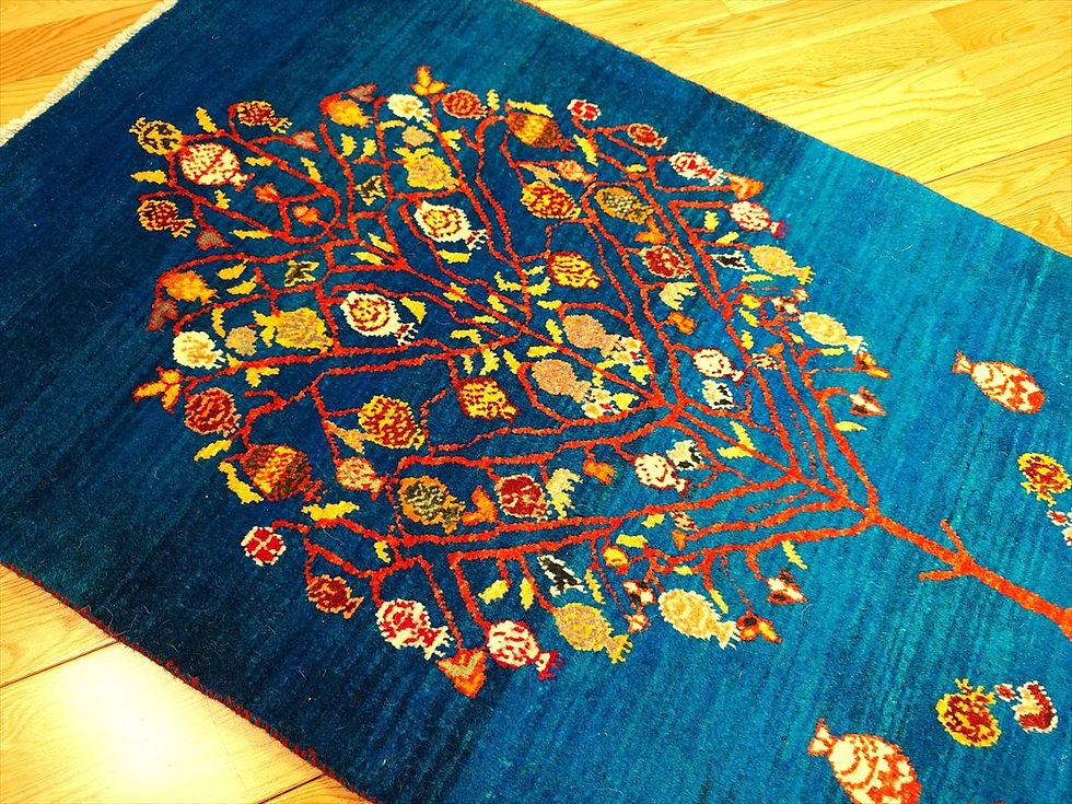 サムネイル： YY様専用】ペルシャ　ギャッベ　パルヴィーズ　カシュクリ　98x67㎝　ザクロの木