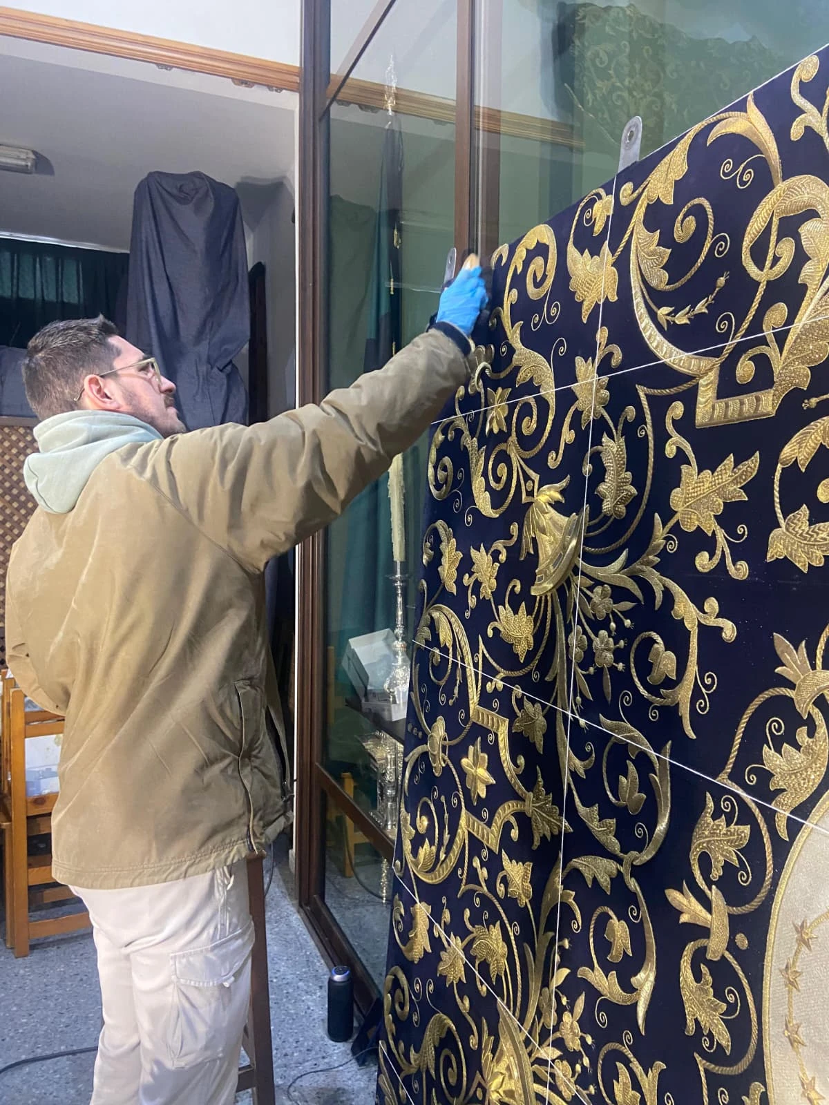 Culmina la restauración del palio de María Santísima del Mayor Dolor