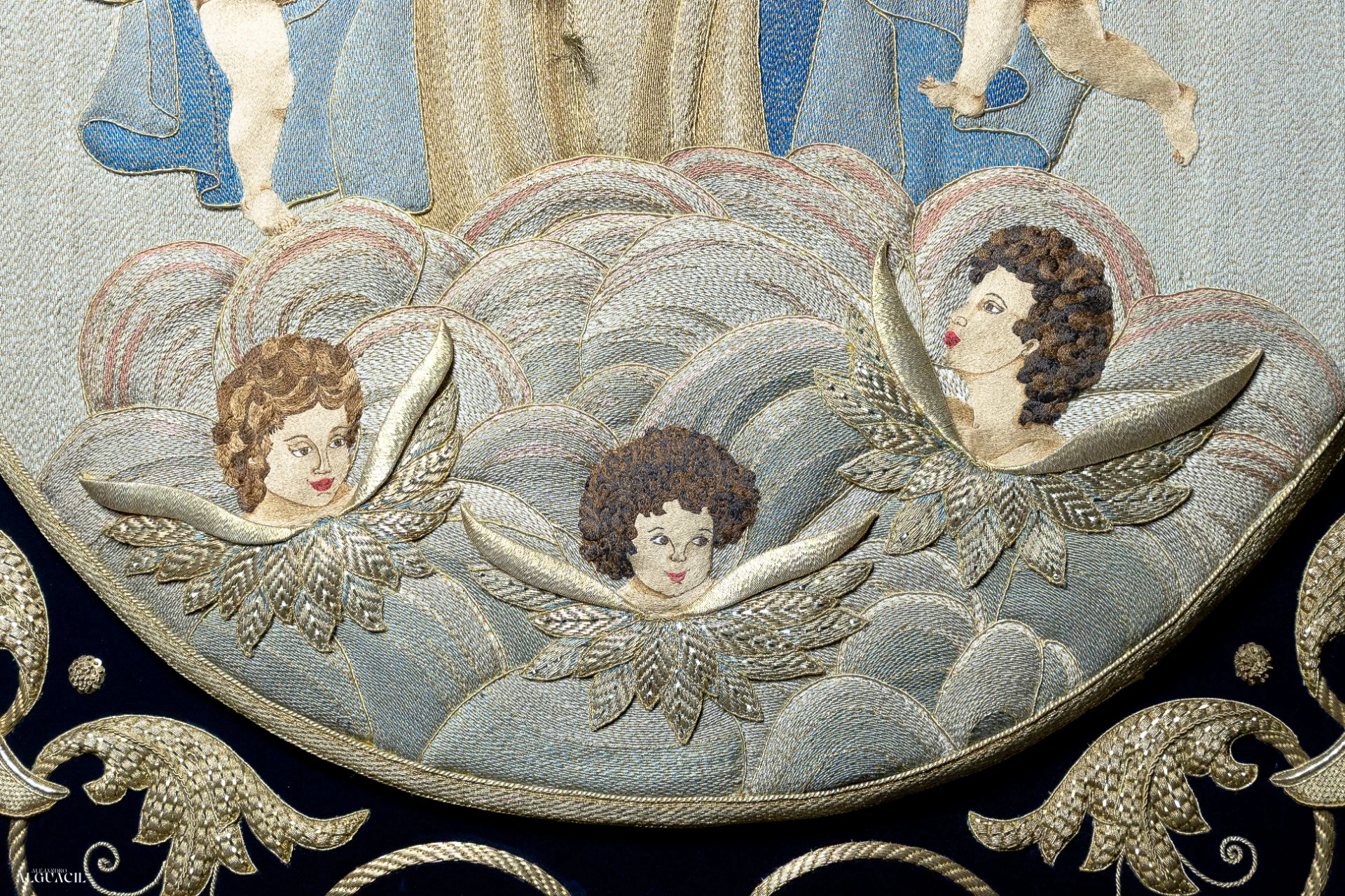 Culmina la restauración del palio de María Santísima del Mayor Dolor