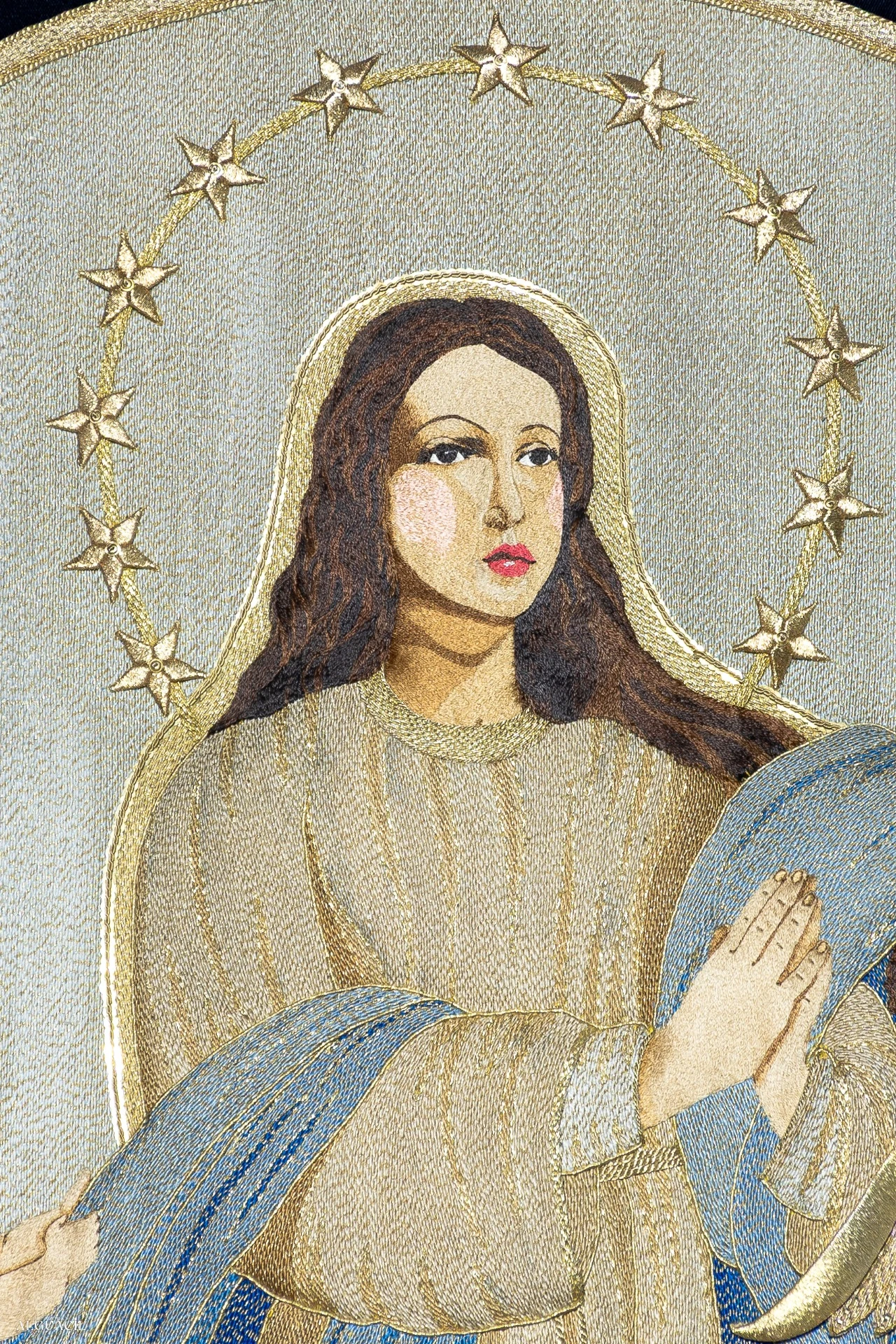 Culmina la restauración del palio de María Santísima del Mayor Dolor