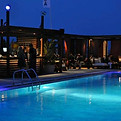 Piscina-de-Zensa-Marina-en-Dénia-por-la-noche-634x408.jpg