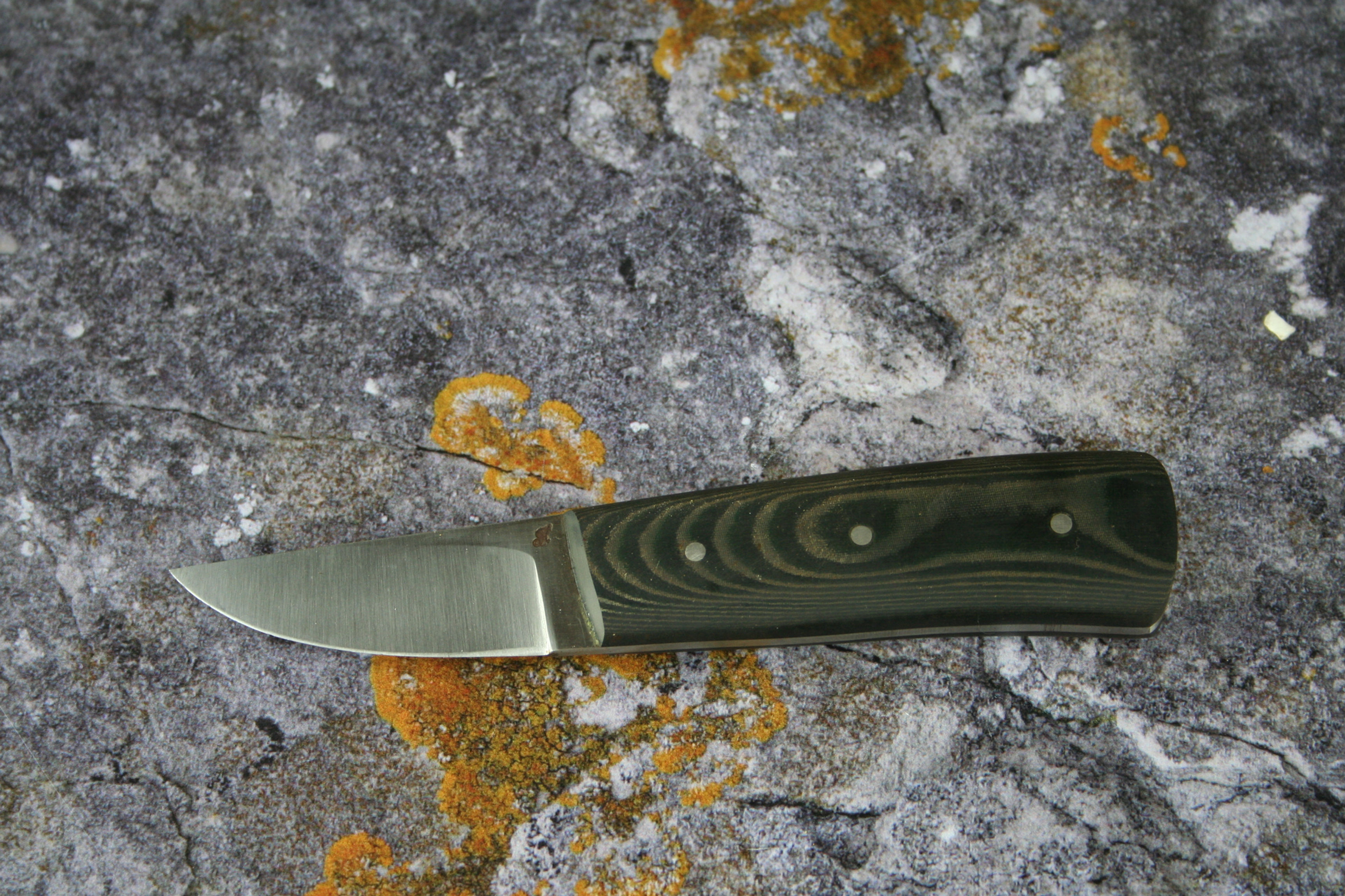 stainless fat puuko with green canvas micarta